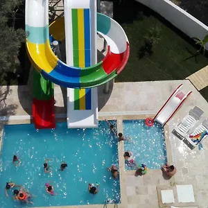 Nesa Aparthotel